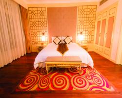 IMPERIAL HOTEL
