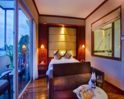 CONIFER BOUTIQUE HOTEL