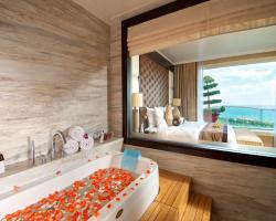 SEA LINKS BEACH HOTEL
