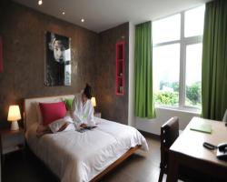 EMM HOTEL HUE 
