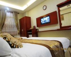 KHÁCH SẠN HOLIDAY