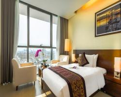 Khách sạn Grand Tourane