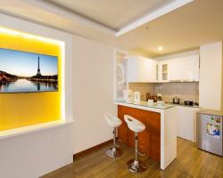 Khách Sạn Paris