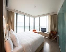 KHÁCH SẠN NOVOTEL