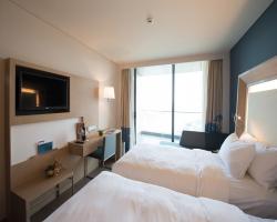 KHÁCH SẠN NOVOTEL