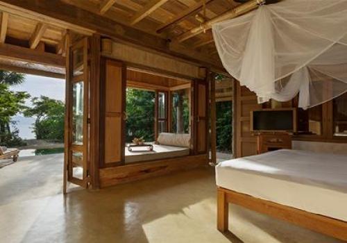 Beachfront Pool Villa