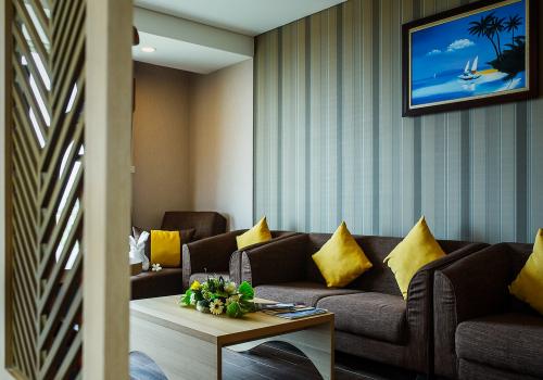 Excutive Suite