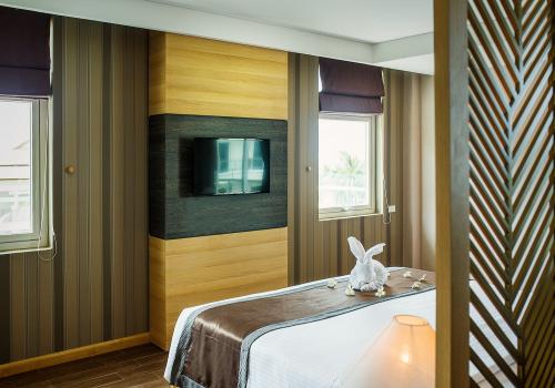 Excutive Suite