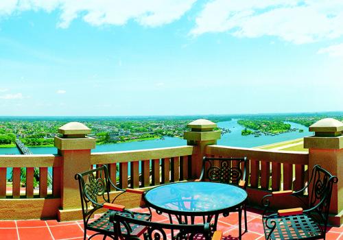 Deluxe River-view Deluxe River-view