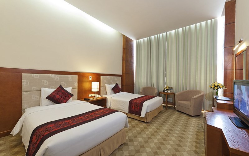 DELUXE TRIPLE - Khách Việt
